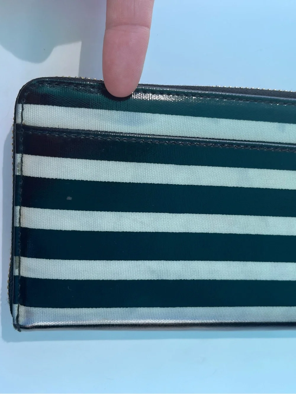 Kate Spade NY Storybook Blue zip around continental wallet abstract floral